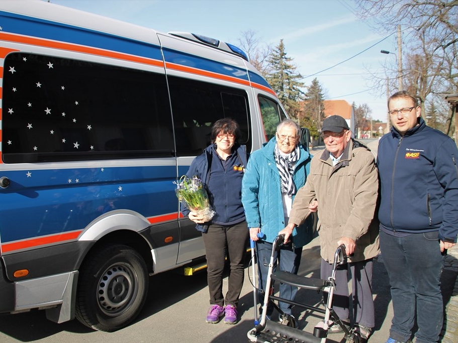 Wuenschewagen-Sachsen-Anhalt-Diamentene_Hochzeit-Letzte-Wuensche-wagen-4.jpg